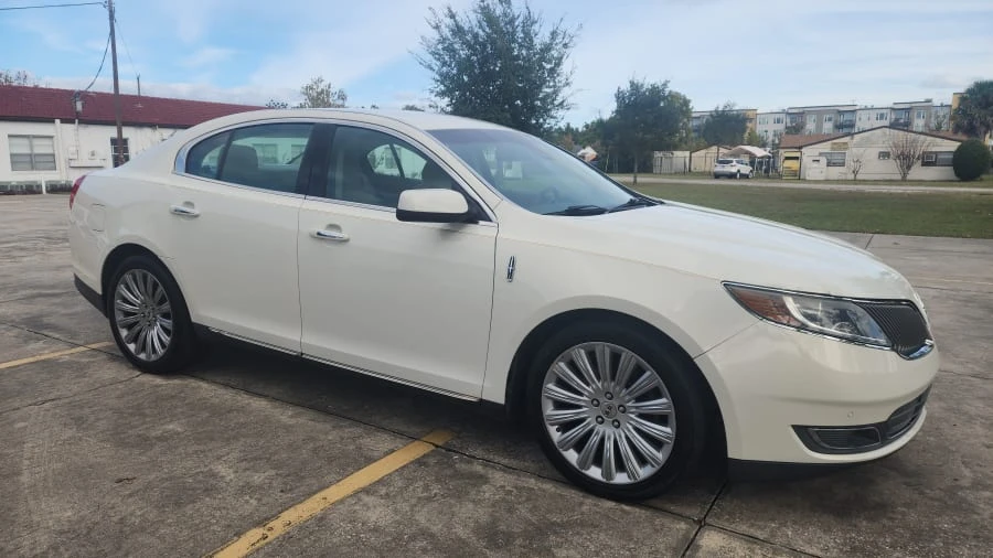 2013 Lincoln MKS - Image 4 of 11