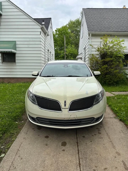 2013 Lincoln MKS - Image 14 of 14