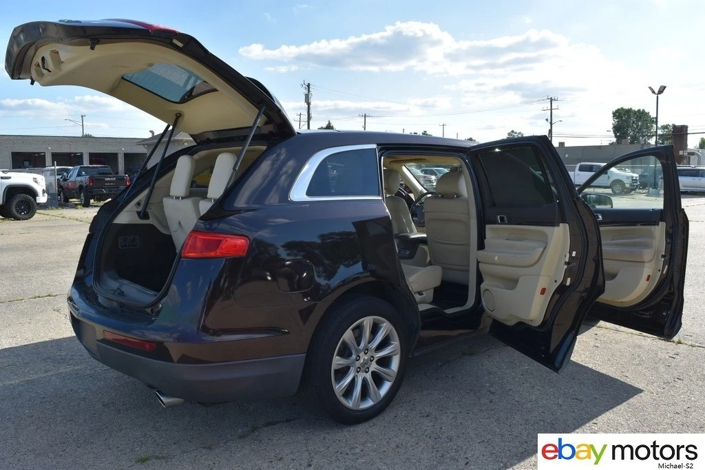 2013 Lincoln MKT - Image 20 of 24