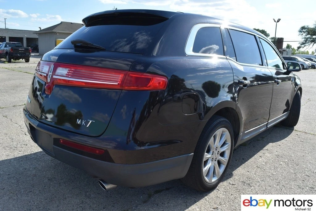 2013 Lincoln MKT - Image 5 of 24
