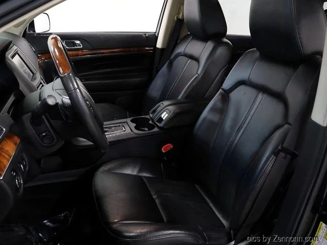 2013 Lincoln MKT - Image 11 of 21