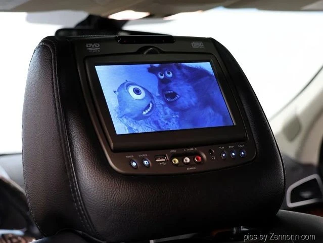 2013 Lincoln MKT - Image 17 of 21