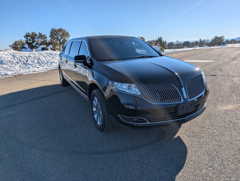 2013 Lincoln MKT - Image 7 of 21