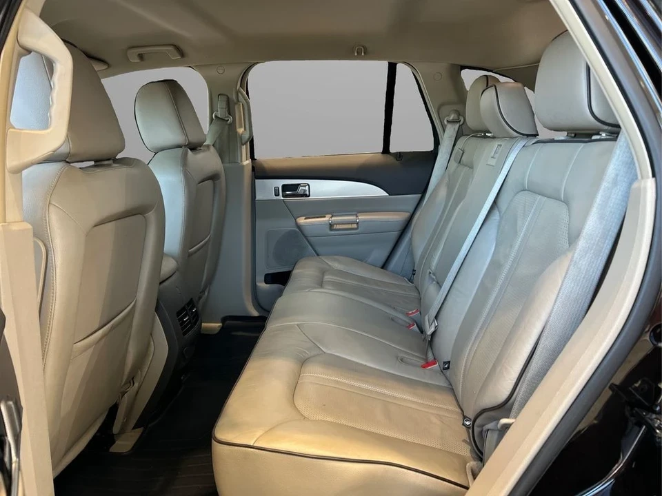 2013 Lincoln MKX - Image 10 of 12