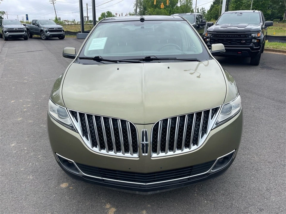 2013 Lincoln MKX - Image 8 of 12