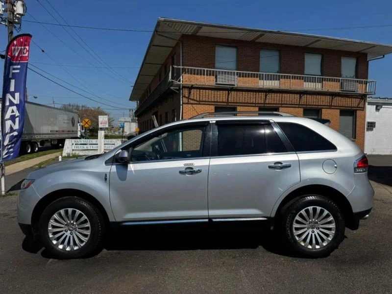 2013 Lincoln MKX - Image 9 of 12