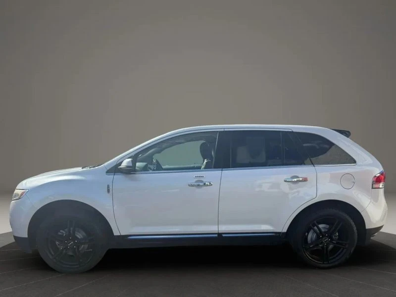 2013 Lincoln MKX - Image 8 of 12