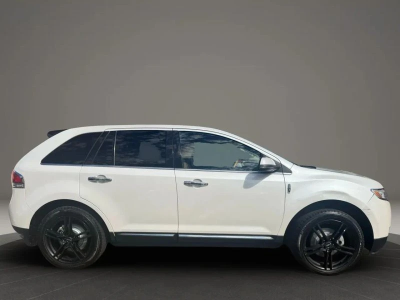 2013 Lincoln MKX - Image 4 of 12
