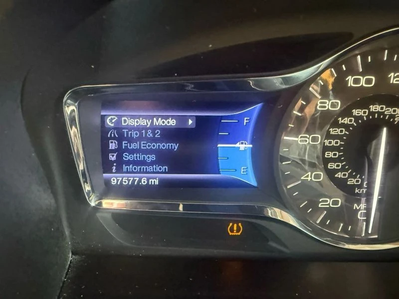 2013 Lincoln MKX - Image 11 of 12
