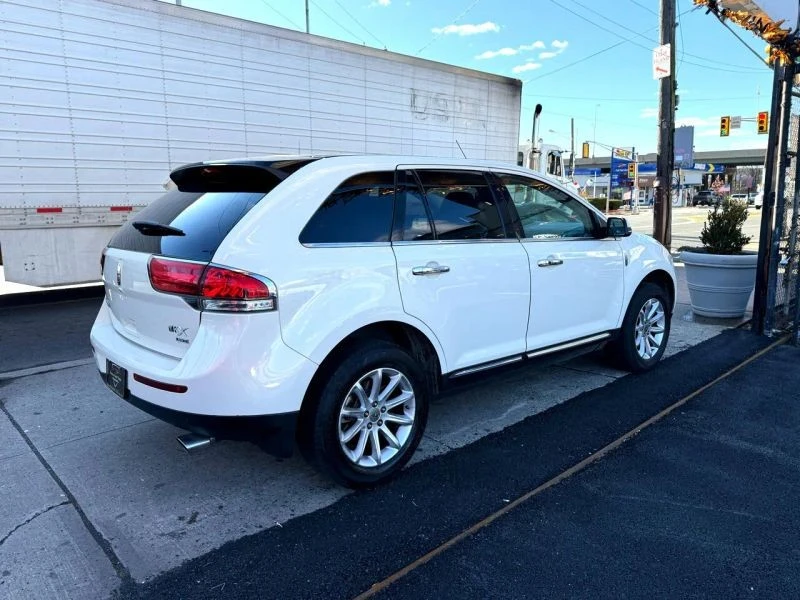 2013 Lincoln MKX - Image 5 of 12