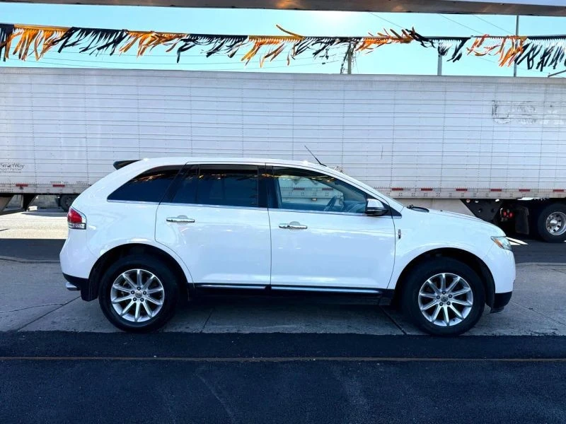 2013 Lincoln MKX - Image 6 of 12