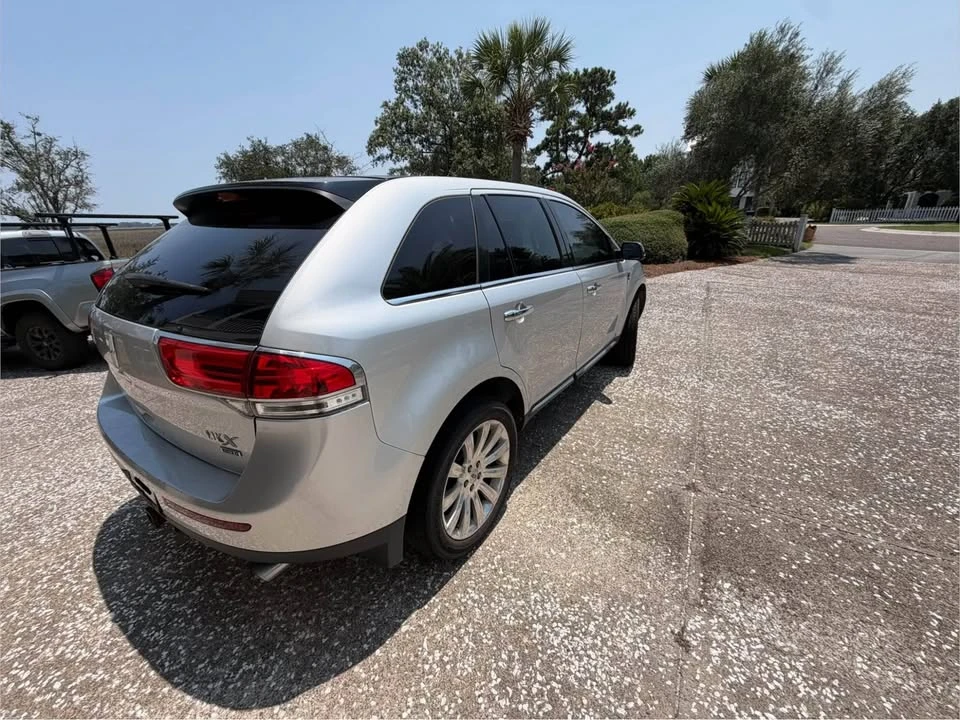 2013 Lincoln MKX - Image 12 of 16