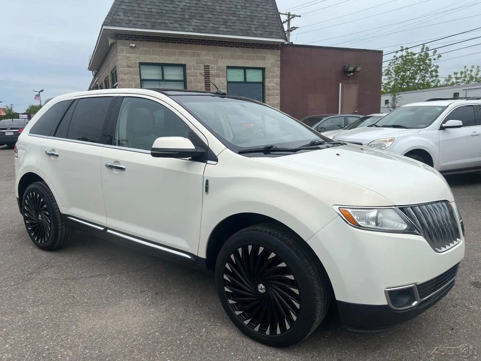 2013 Lincoln MKX - Image 7 of 12