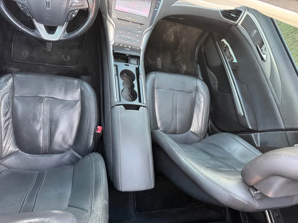 2013 Lincoln MKZ - Image 4 of 10