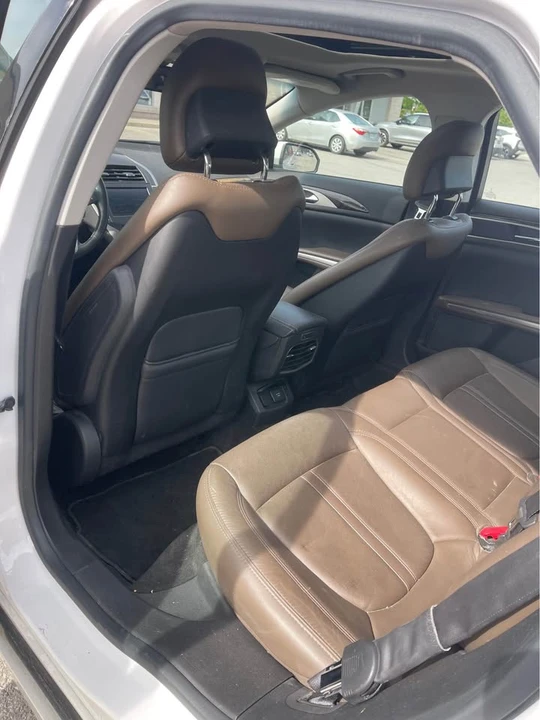 2013 Lincoln MKZ - Image 10 of 14