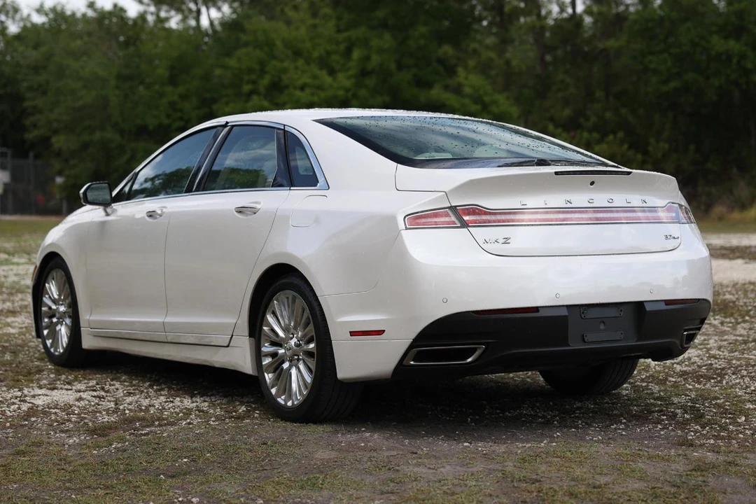 2013 Lincoln MKZ - Image 5 of 21