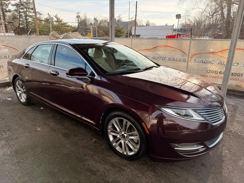 2013 Lincoln MKZ - Image 7 of 12