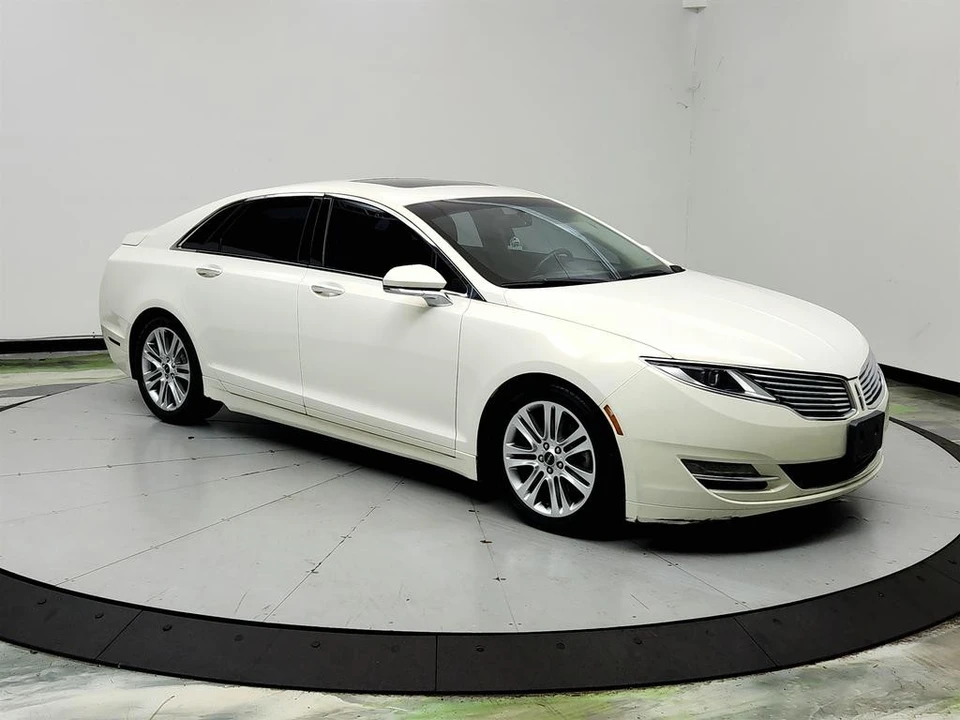 2013 Lincoln MKZ - Image 3 of 31