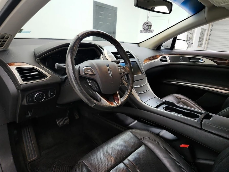 2013 Lincoln MKZ - Image 13 of 31