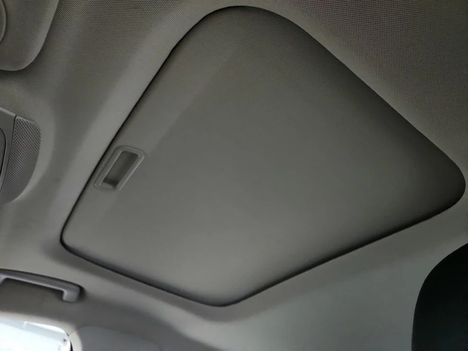 2013 Lincoln MKZ - Image 15 of 31