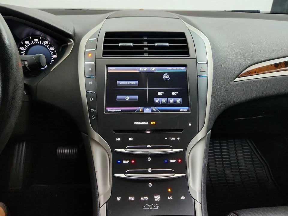 2013 Lincoln MKZ - Image 20 of 31