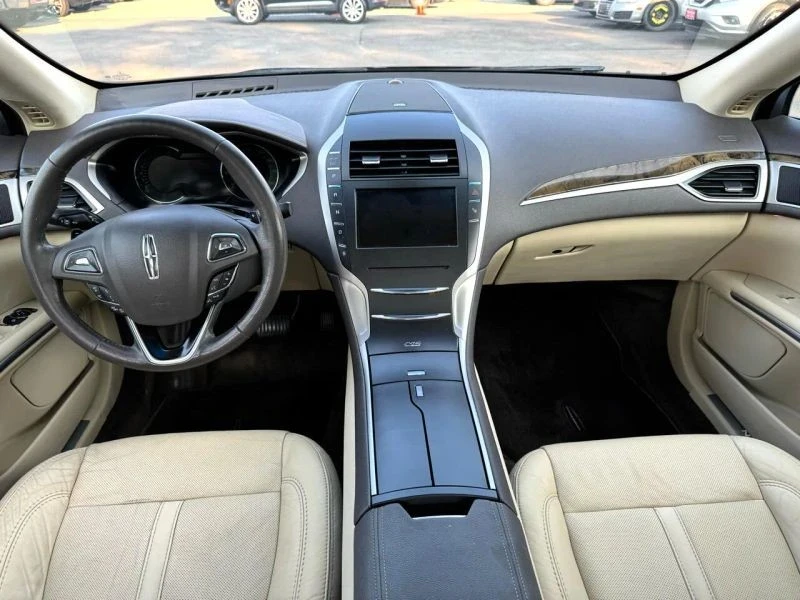 2013 Lincoln MKZ - Image 10 of 12