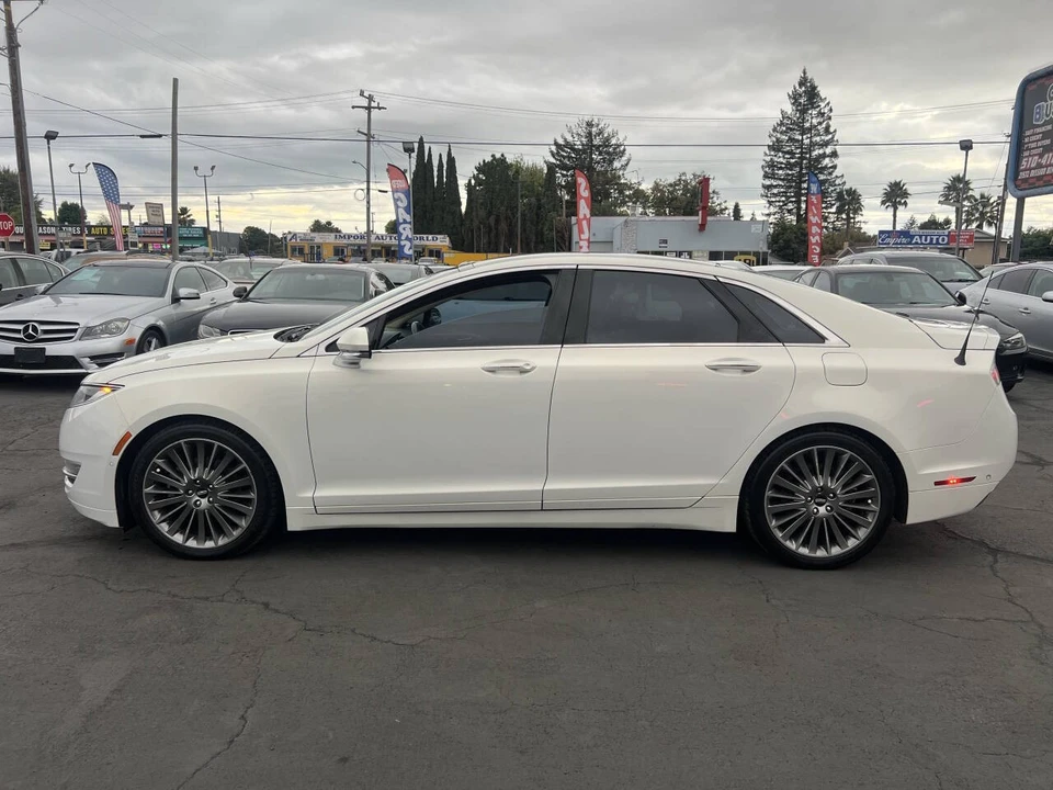 2013 Lincoln MKZ - Image 3 of 17