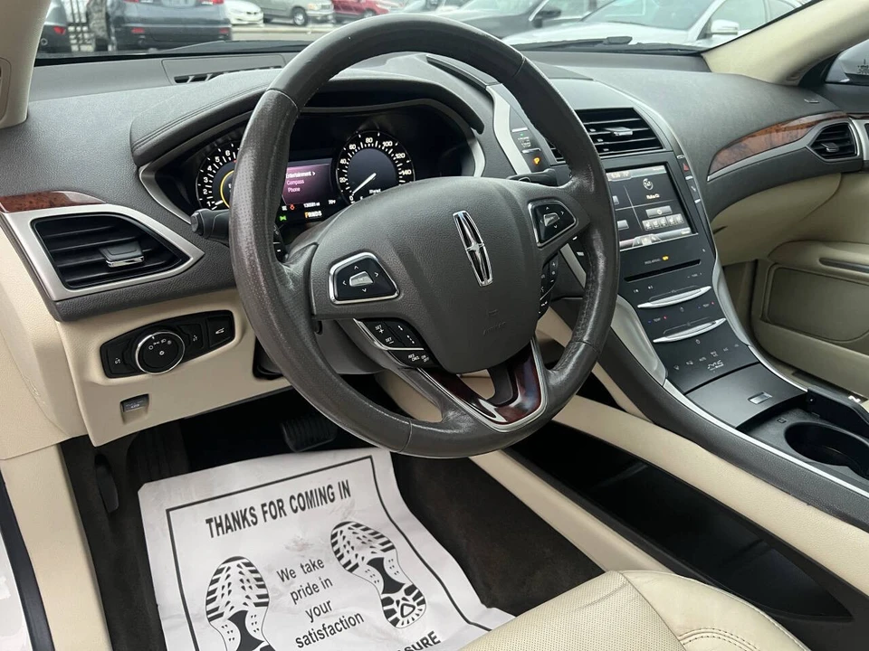 2013 Lincoln MKZ - Image 8 of 17