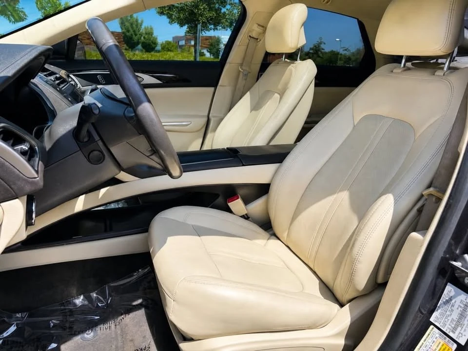 2013 Lincoln MKZ - Image 9 of 19