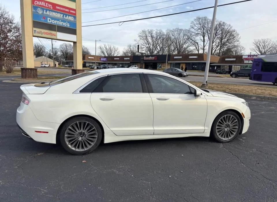 2013 Lincoln MKZ - Image 3 of 6