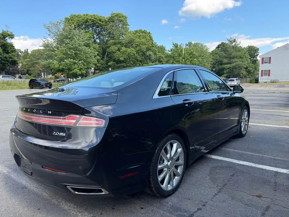 2013 Lincoln MKZ - Image 6 of 14