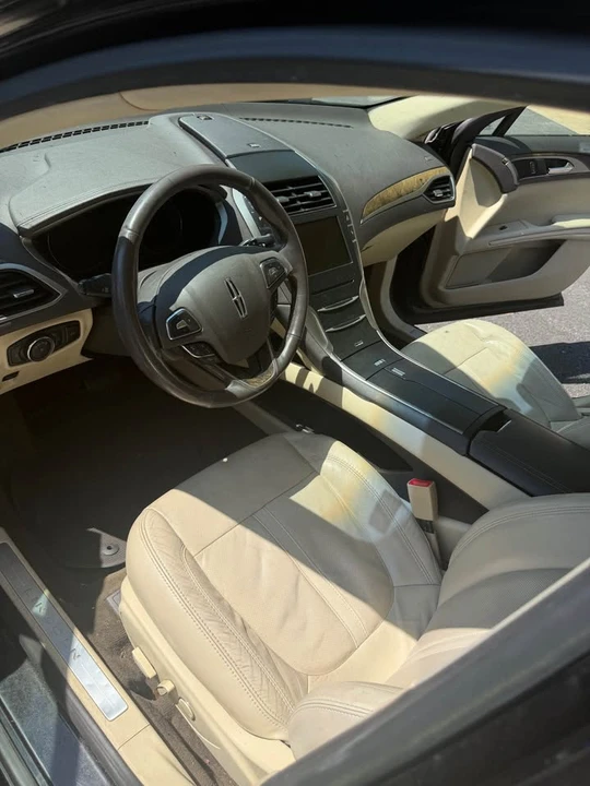 2013 Lincoln MKZ - Image 4 of 14