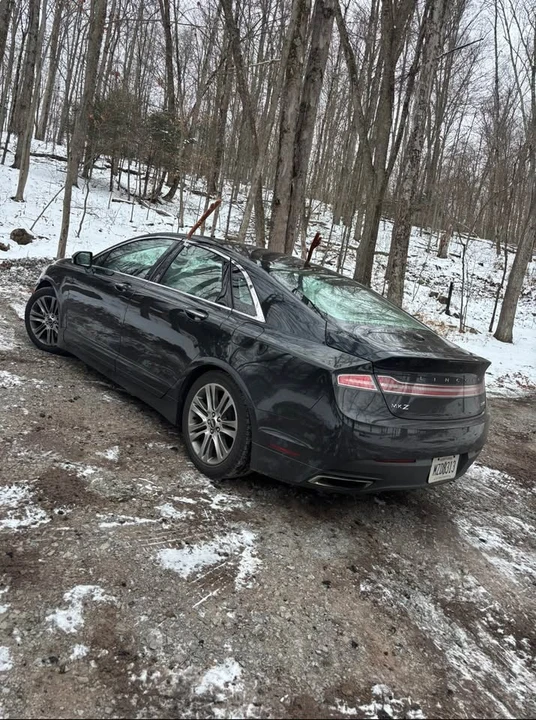 2013 Lincoln MKZ - Image 11 of 14