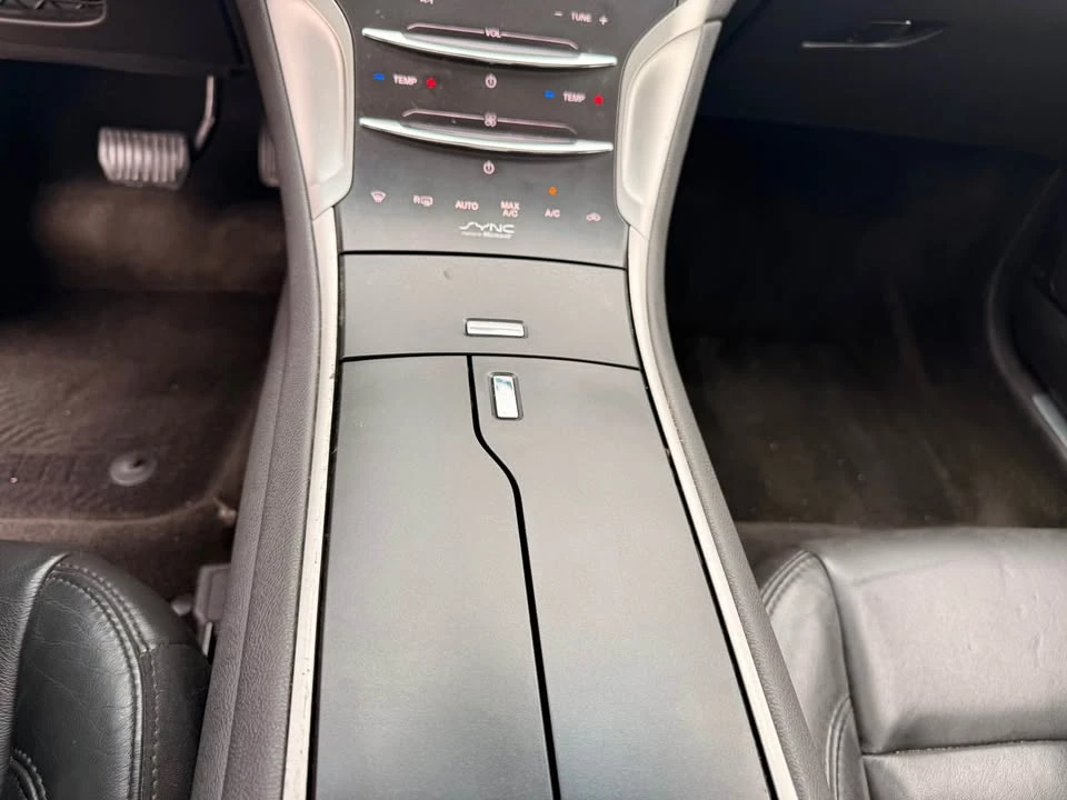 2013 Lincoln MKZ - Image 14 of 20