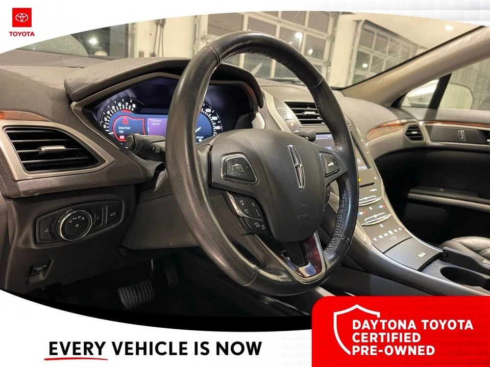 2013 Lincoln MKZ - Image 6 of 10