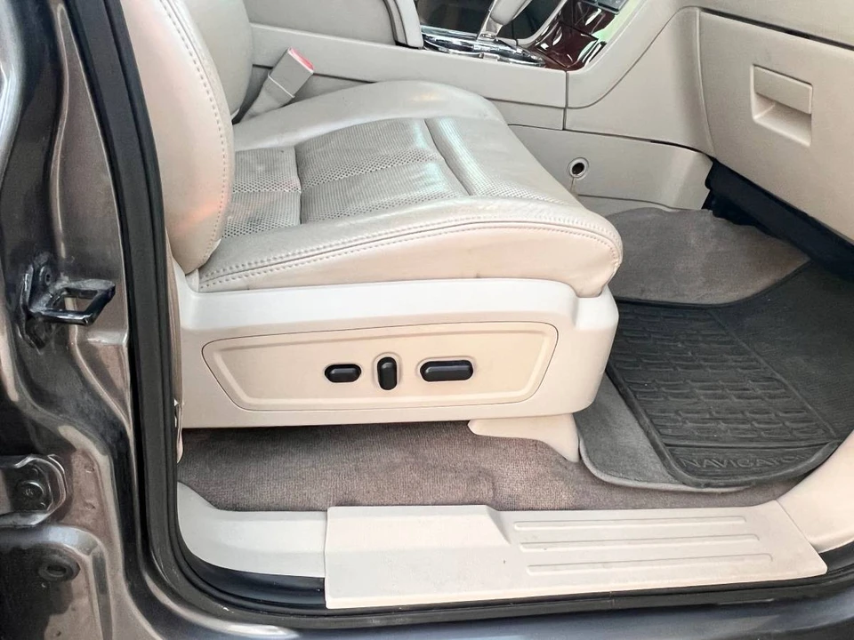 2013 Lincoln Navigator 3rd Gen - Image 20 of 20