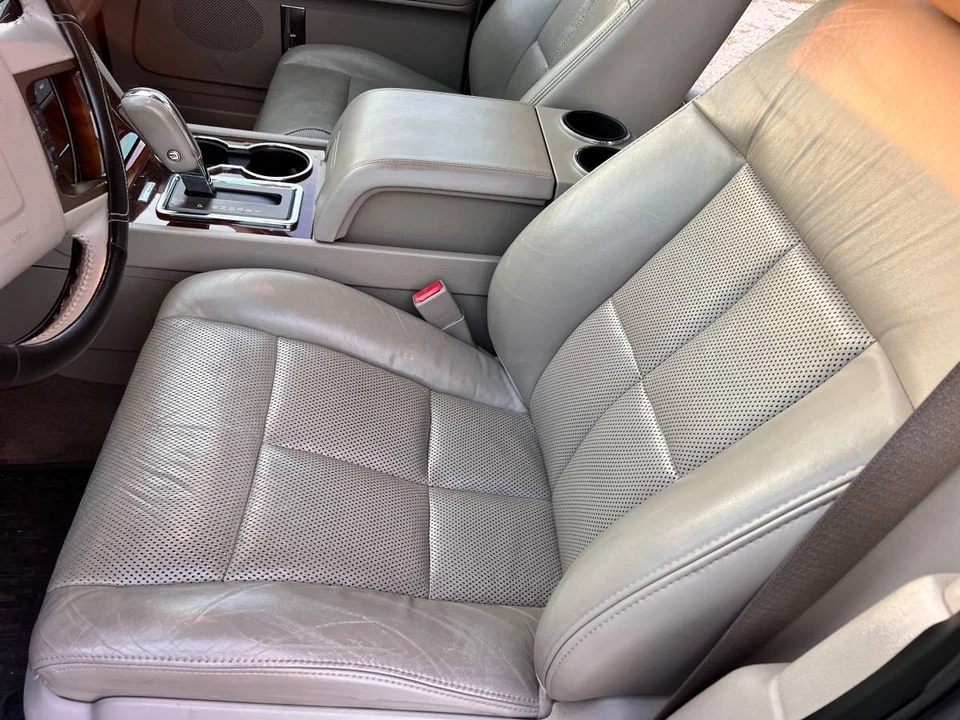 2013 Lincoln Navigator 3rd Gen - Image 9 of 20
