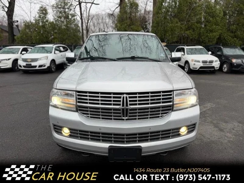 2013 Lincoln Navigator 3rd Gen - Image 3 of 12