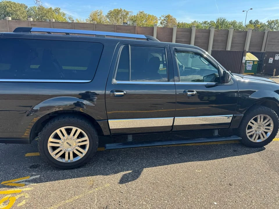 2013 Lincoln Navigator 3rd Gen - Image 7 of 14