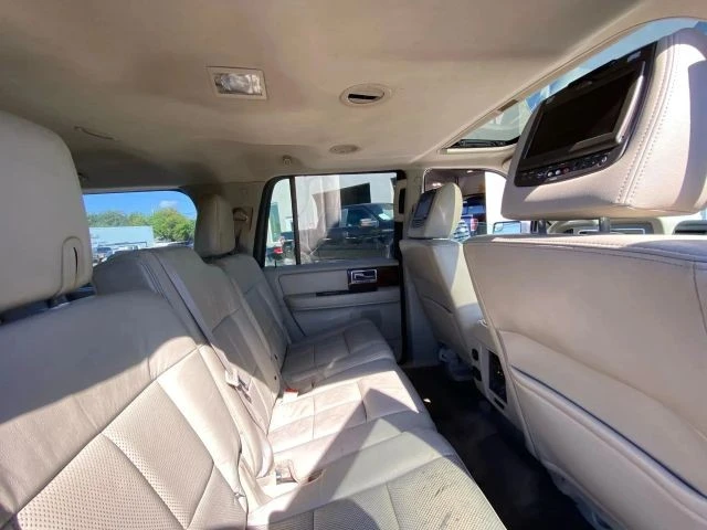 2013 Lincoln Navigator 3rd Gen - Image 18 of 21