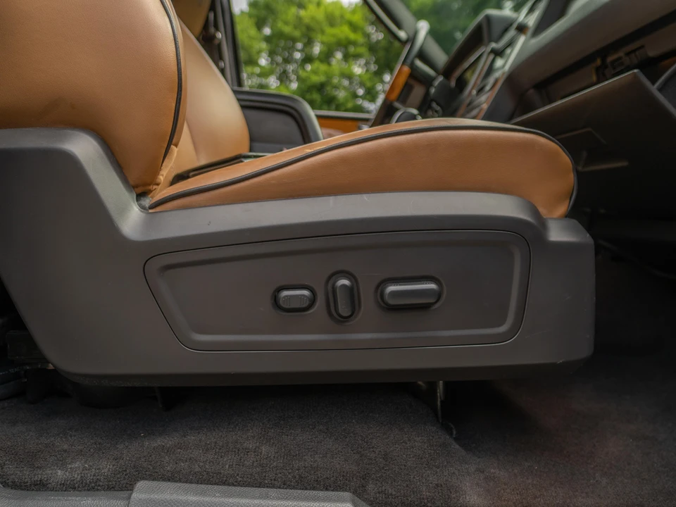 2013 Lincoln Navigator 3rd Gen - Image 31 of 31