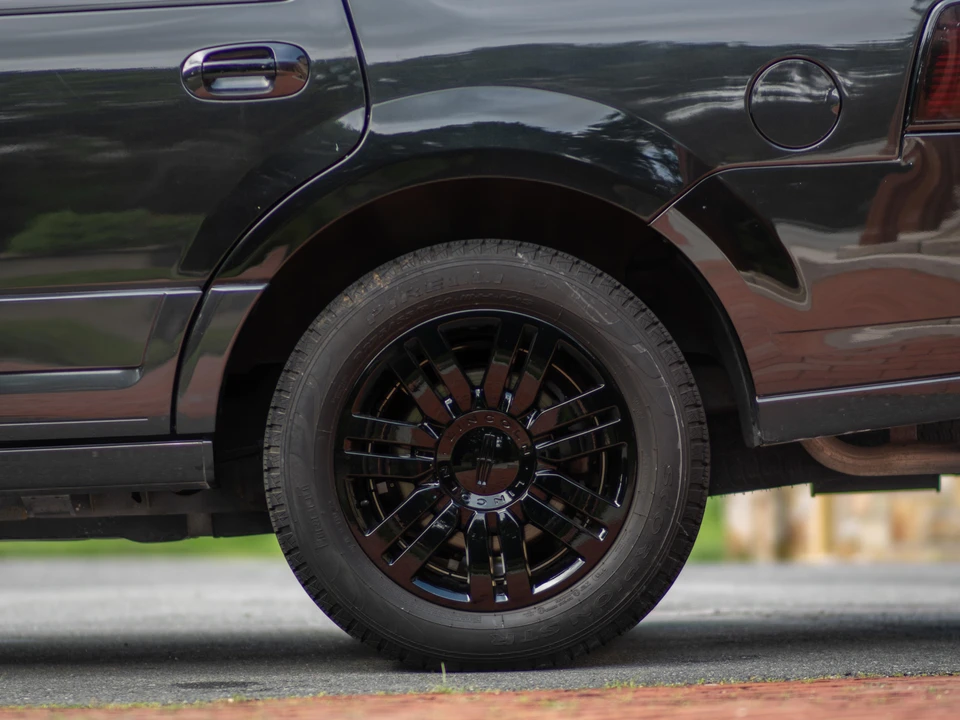 2013 Lincoln Navigator 3rd Gen - Image 23 of 31