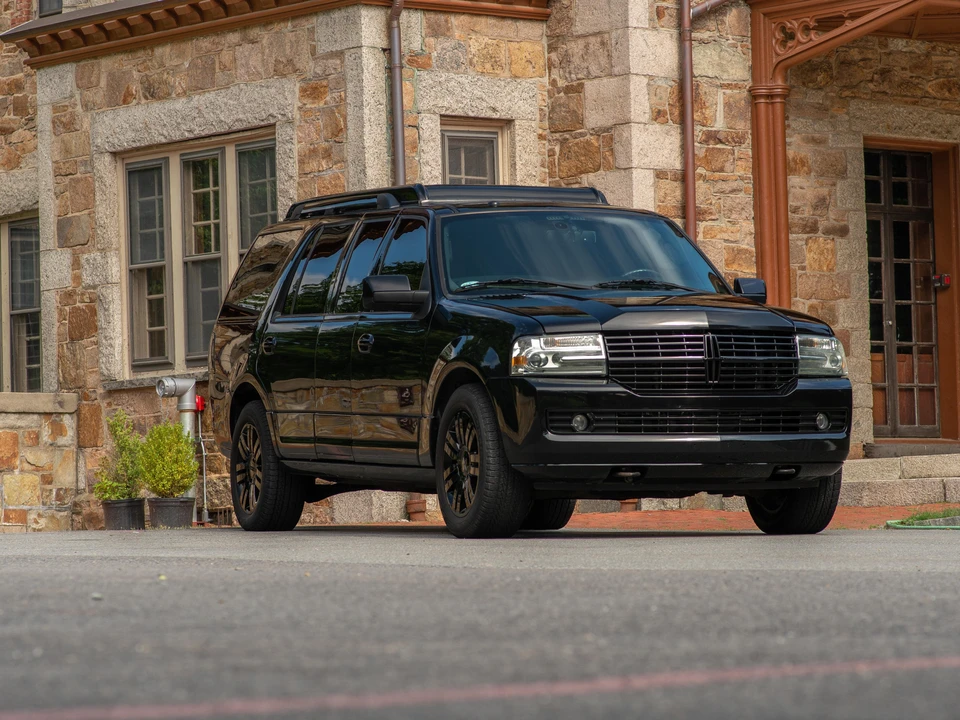 2013 Lincoln Navigator 3rd Gen - Image 11 of 31