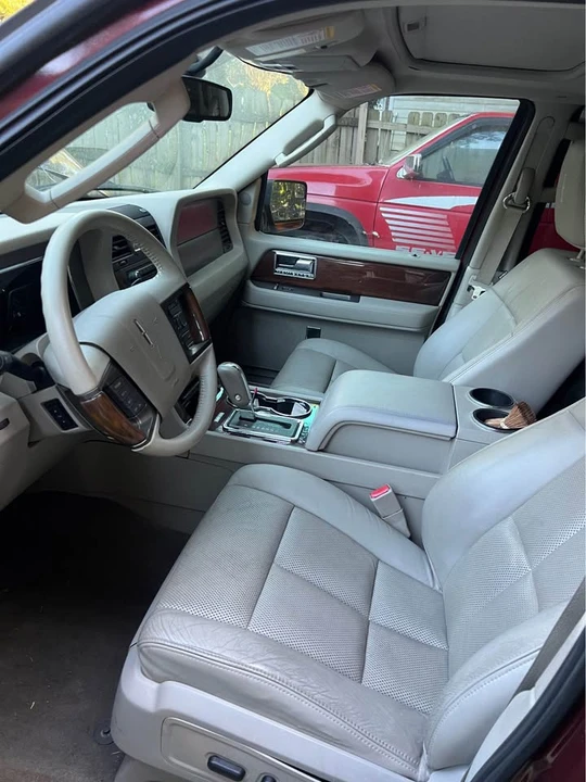 2013 Lincoln Navigator 3rd Gen - Image 7 of 13