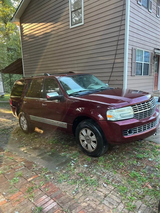 2013 Lincoln Navigator 3rd Gen - Image 3 of 13