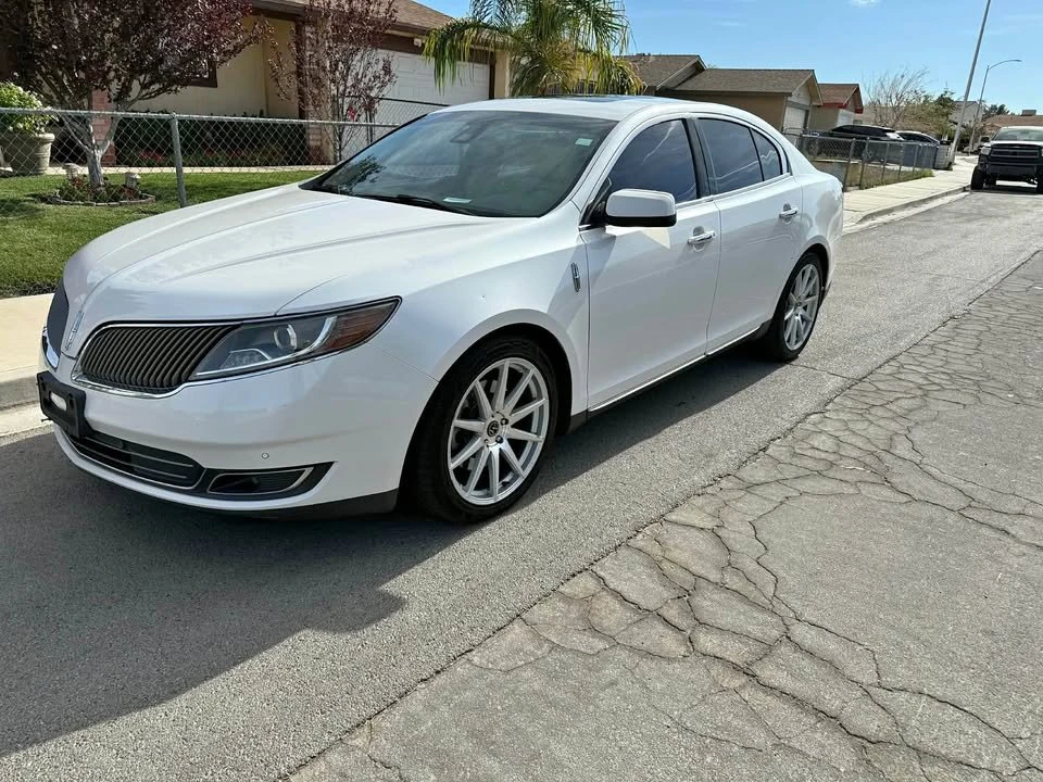 2013 Lincoln MKS - Image 3 of 6