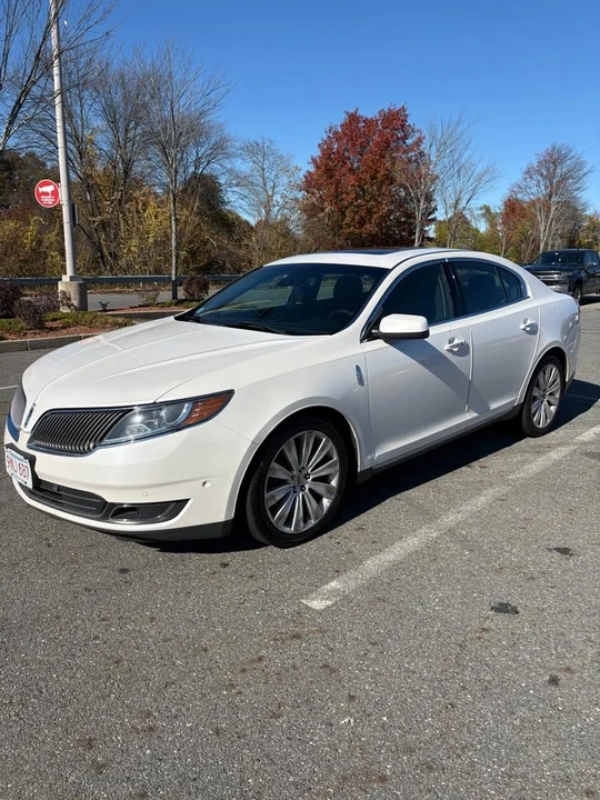 2013 Lincoln MKS - Image 2 of 8