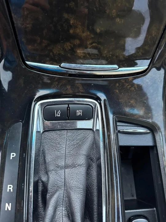 2013 Lincoln MKS - Image 14 of 14