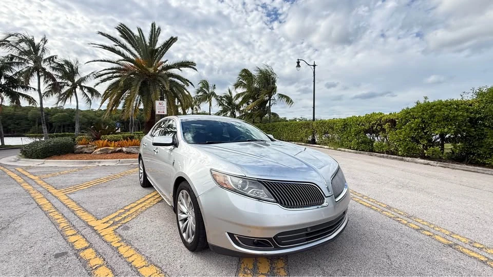 2013 Lincoln MKS - Image 3 of 18