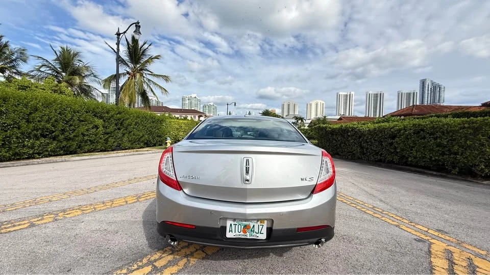 2013 Lincoln MKS - Image 5 of 18